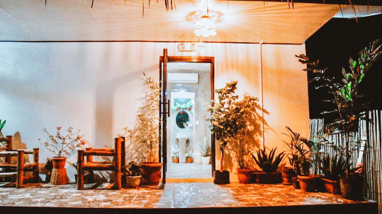 מואלבואל The Hangover Hostel מראה חיצוני תמונה