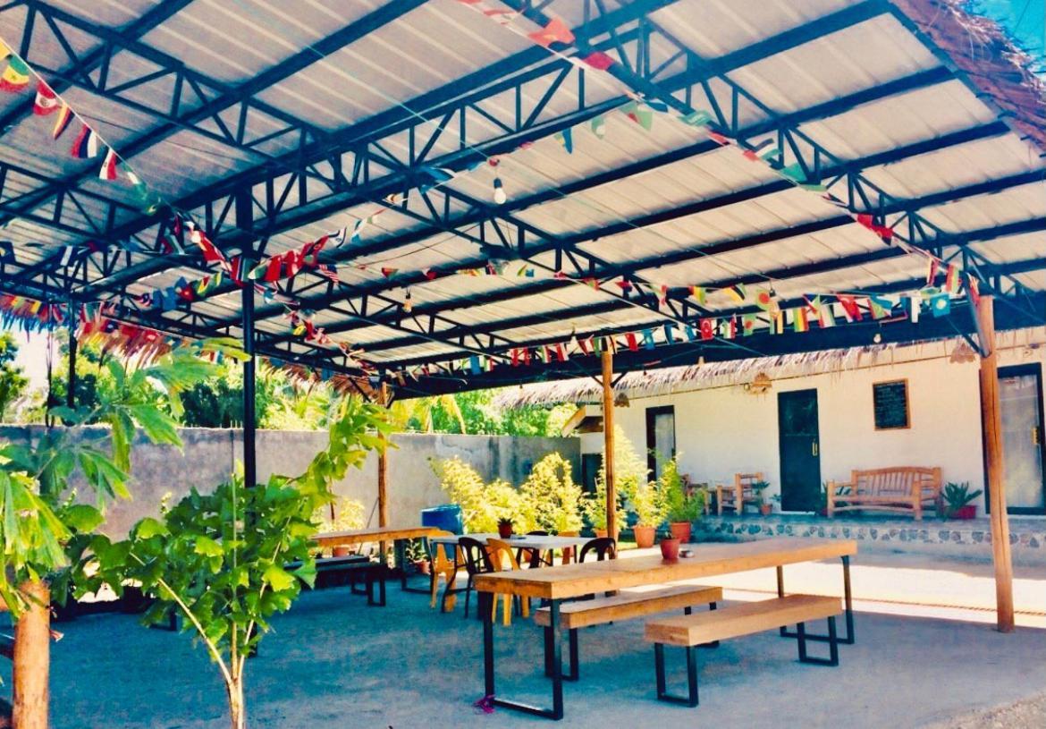 מואלבואל The Hangover Hostel מראה חיצוני תמונה
